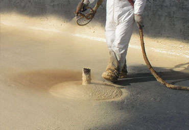What are the benefits to spray foam roofing in Knoxville?
